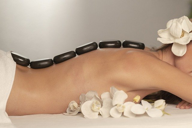 Affinity-Wellness-Stone-Massage